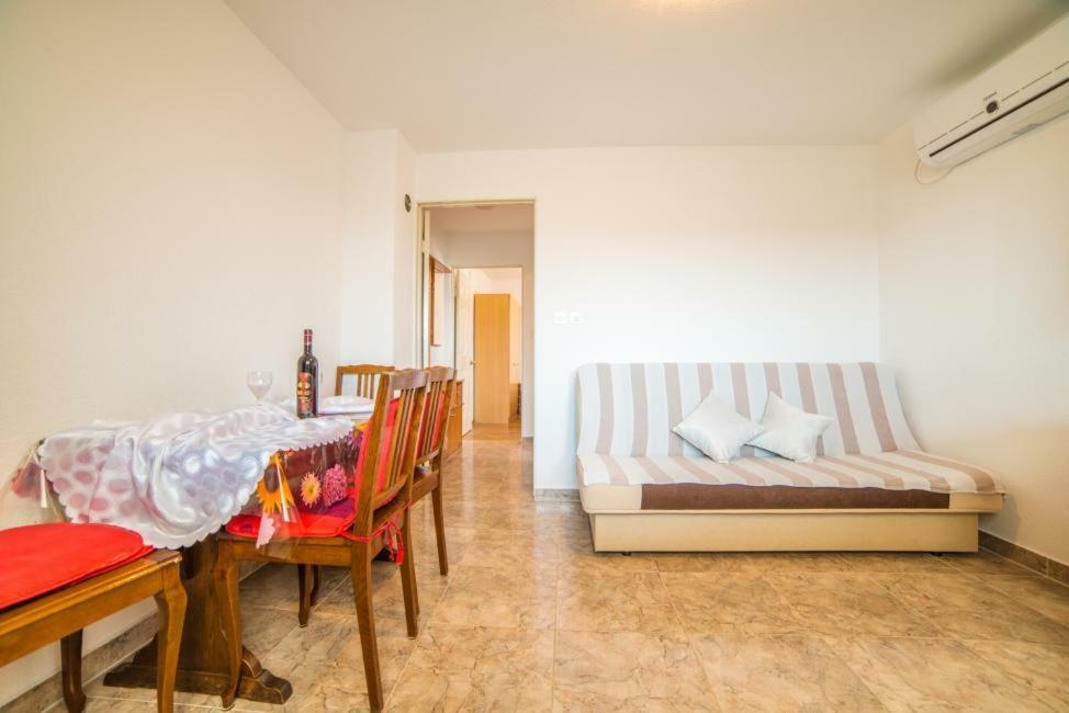Ferienwohnung Marijan Pula Exterior foto