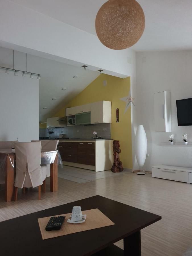 Ferienwohnung Marijan Pula Exterior foto